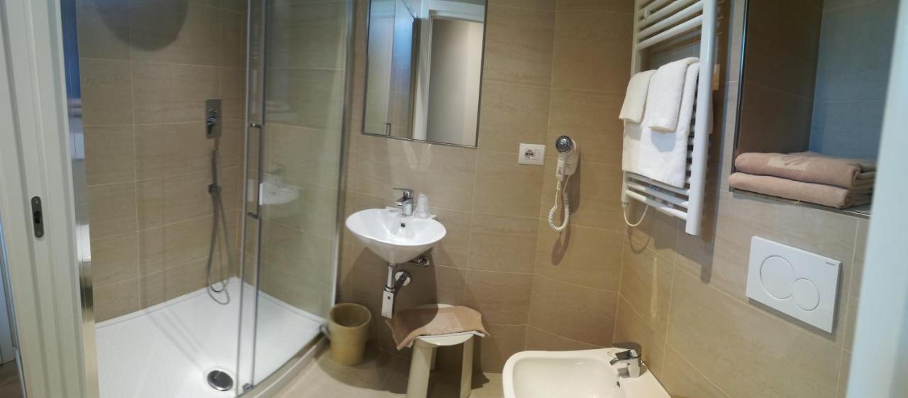 Roma Hotel Castiglione della Pescaia Luaran gambar